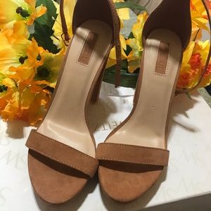 Forever 21 shoes size 8